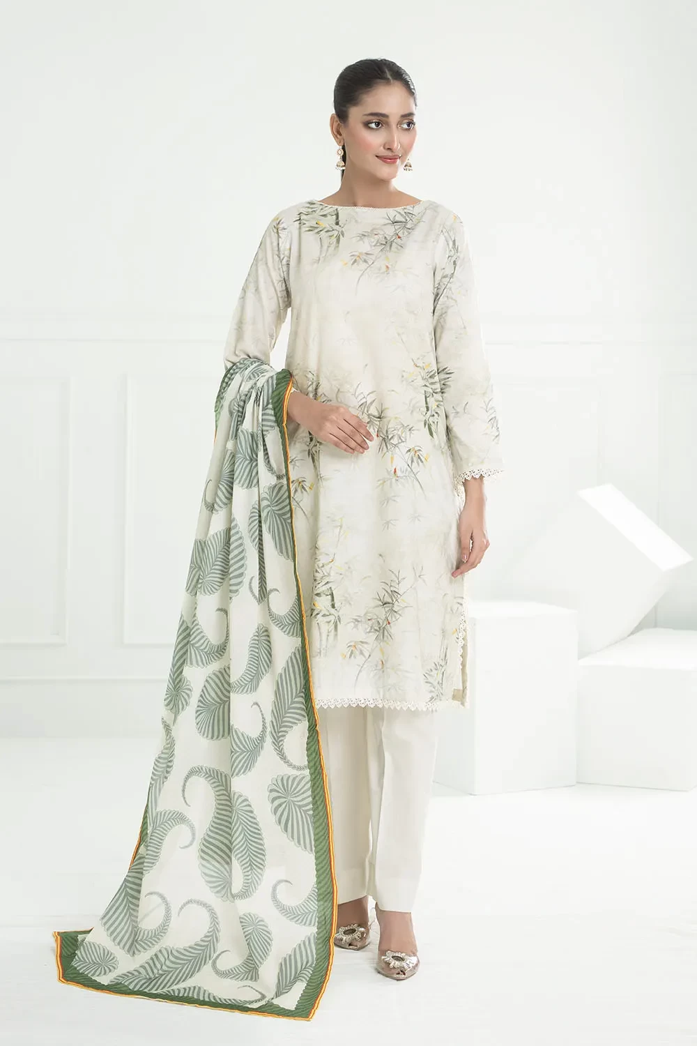 3 Piece Printed Lawn Suit CL-52428