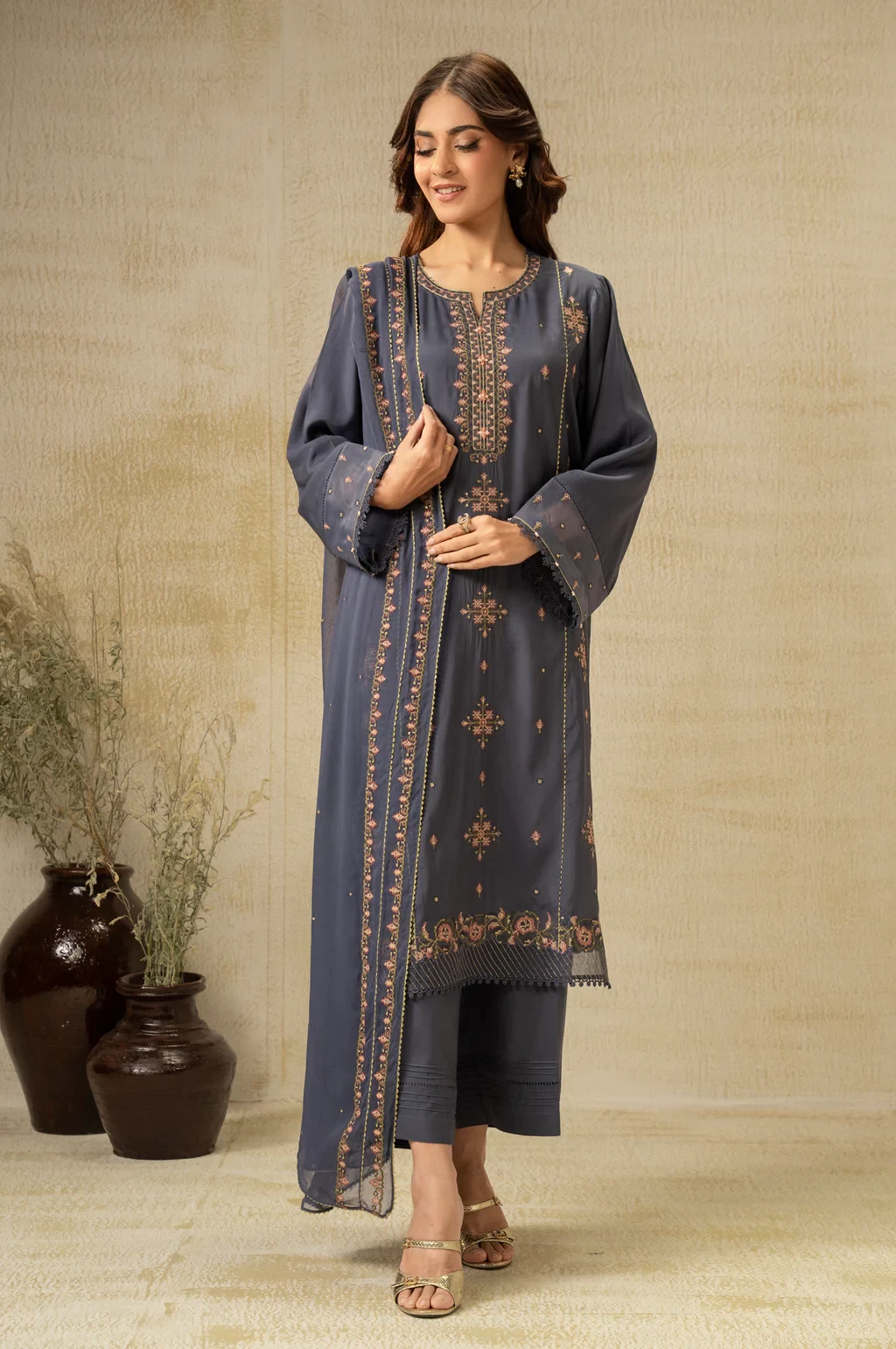 EMBROIDERED RAW SILK 3 PIECE SUIT - WUM35221