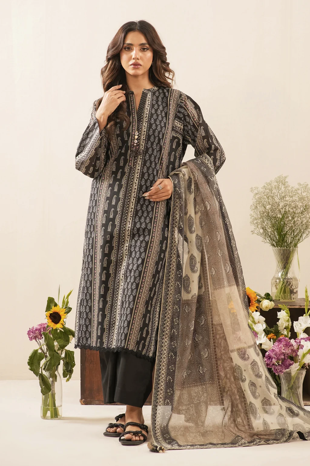 PRINTED LAWN 3 PIECE SUIT - WFM36106