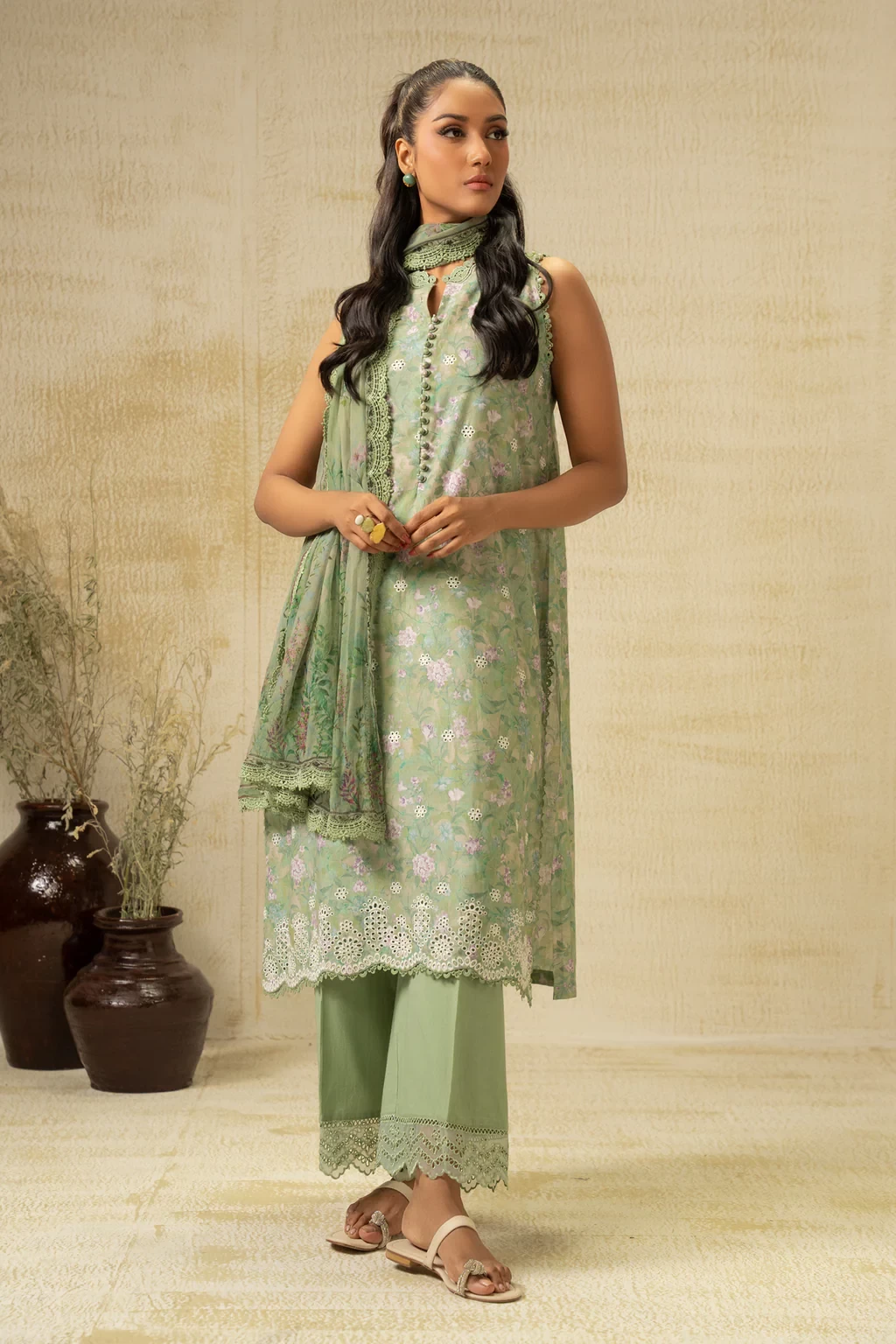 EMBROIDERED CHIKANKARI 3 PIECE SUIT - WFM35161
