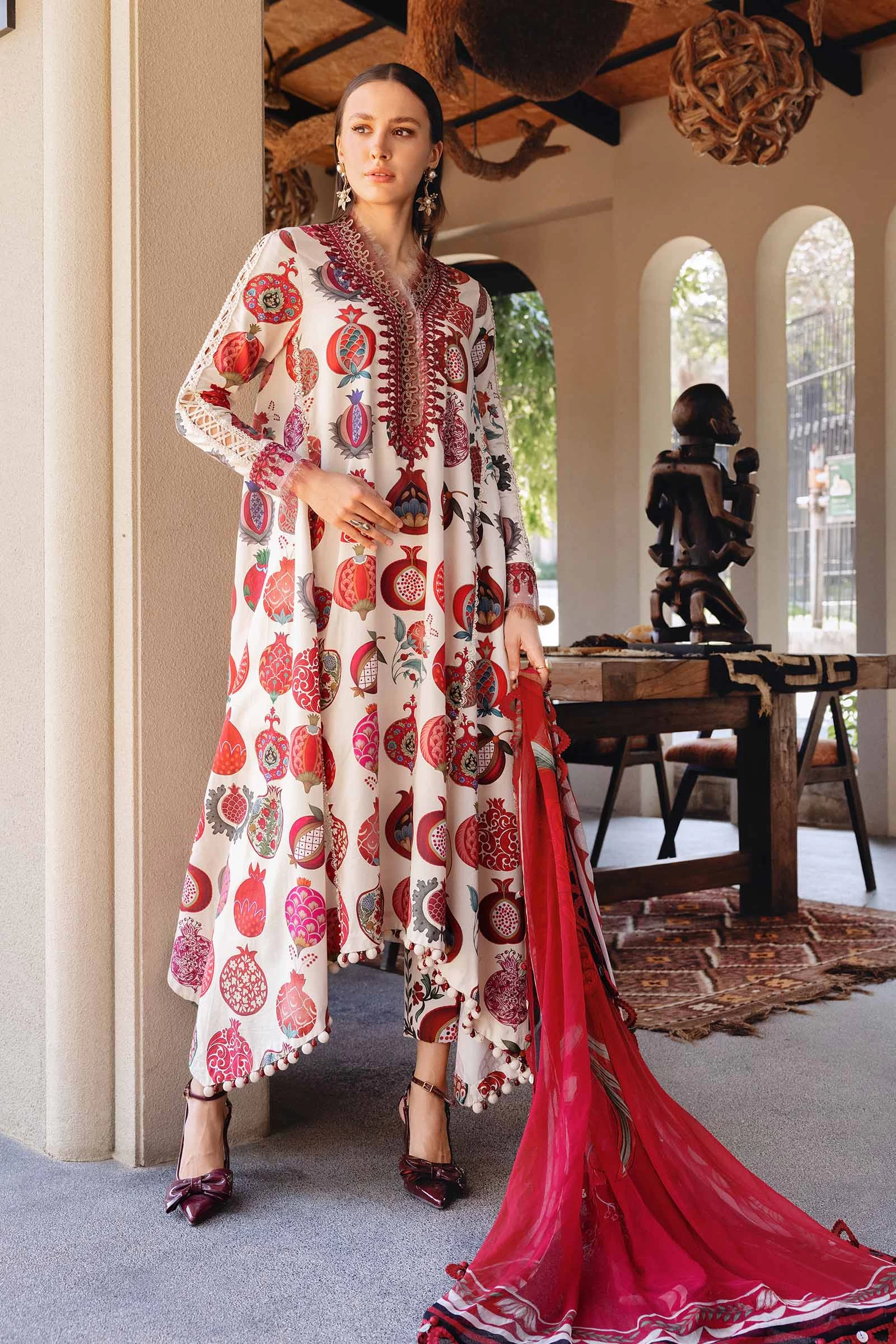 3 Piece Embroidered Lawn Suit - MPT-2903-A