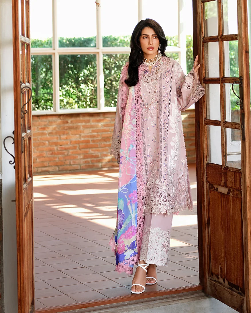 OPULENT WHISPER - SKU: MUNSS260103U