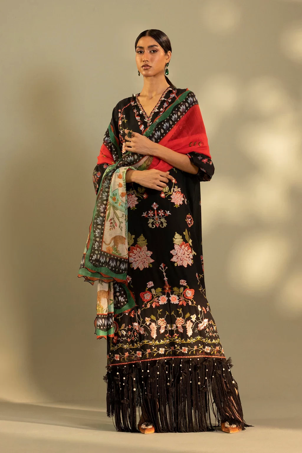 Embroidered 3 Piece Muzlin Suit - M262-014B-DC