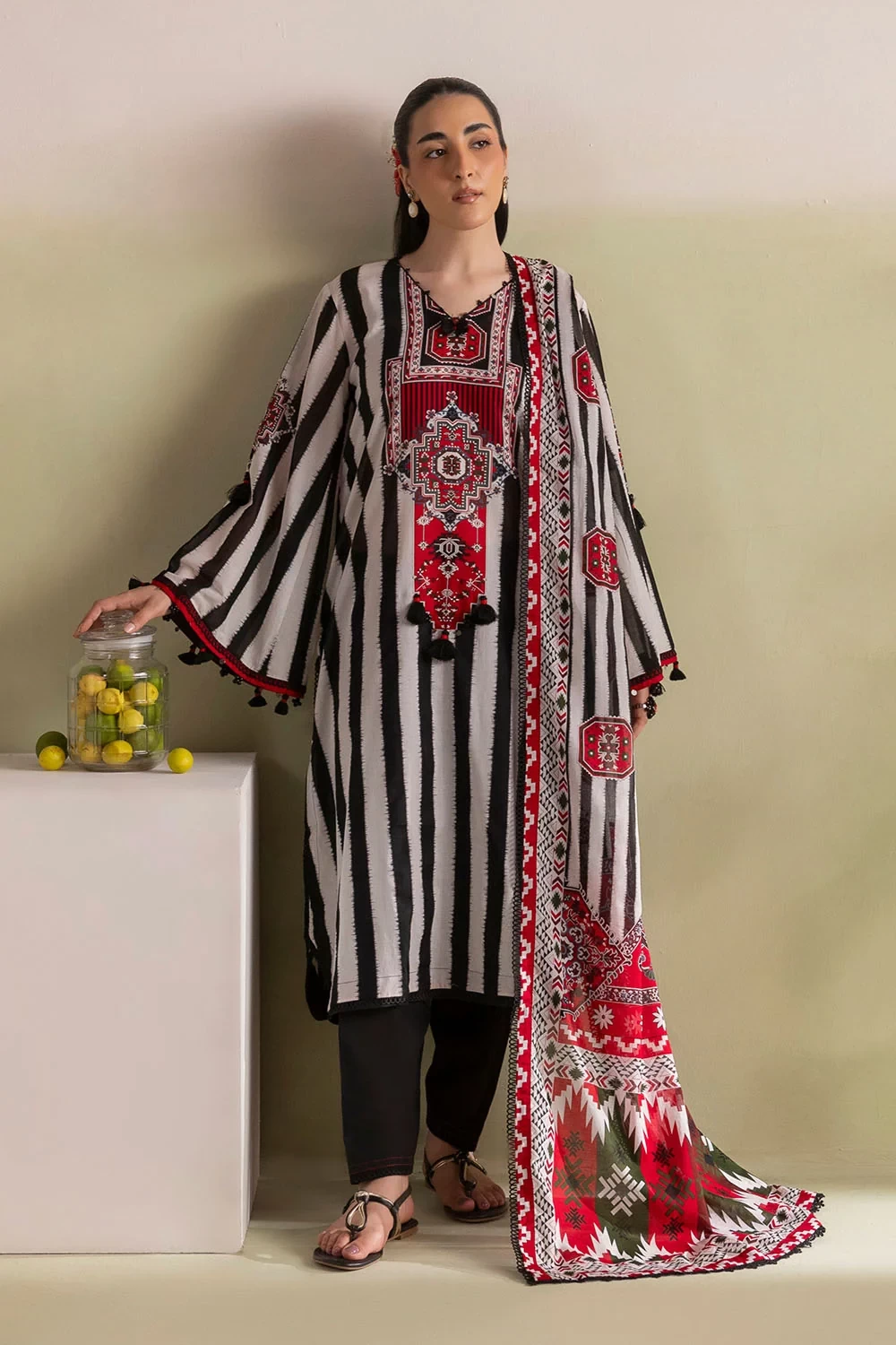 3 Piece Printed Lawn Suit with Dupatta - CL-62396