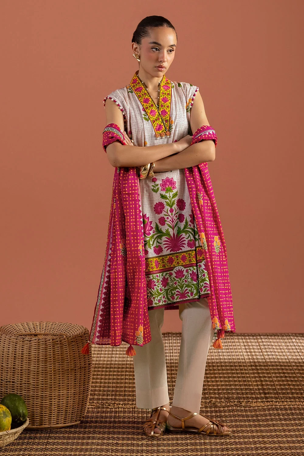 3 Piece Printed Lawn Suit with Dupatta - CL-62408