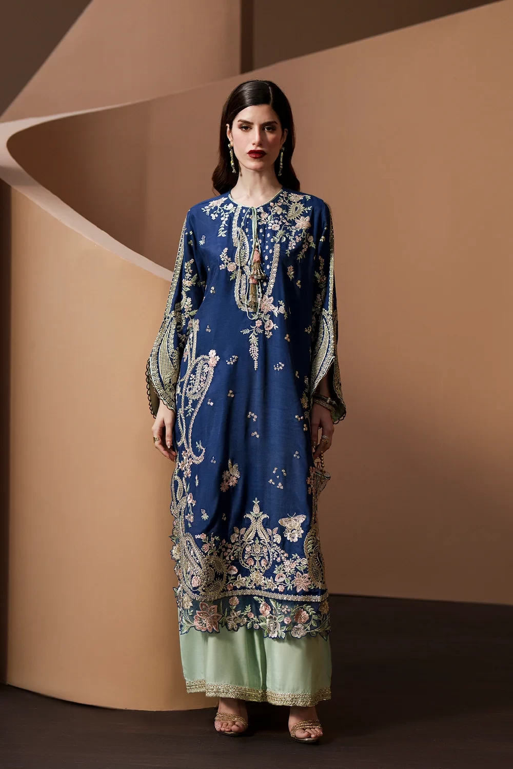 EMBROIDERED SUIT -  E1144/104/624