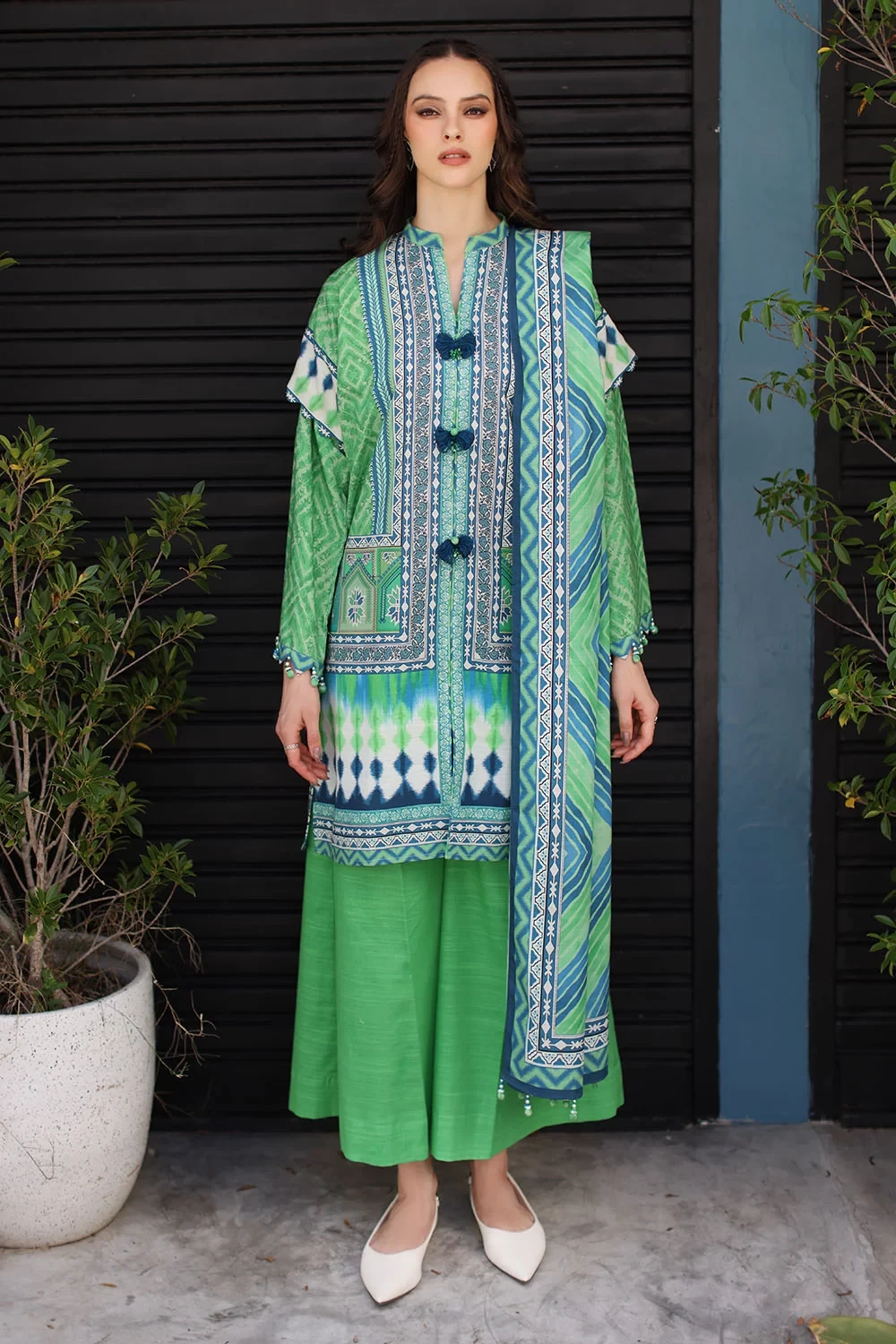 3 Piece Printed Khaddar Suit with Printed Khaddar Dupatta - W-FB-WIN-26-485737